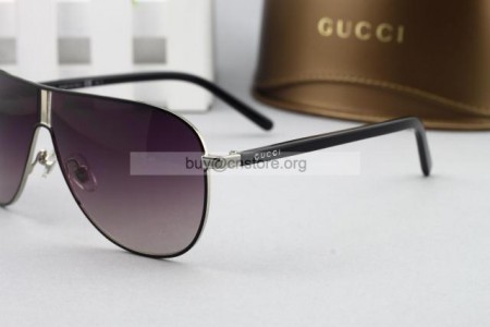 Gafas Gucci Mod.23rir4  Costo $380